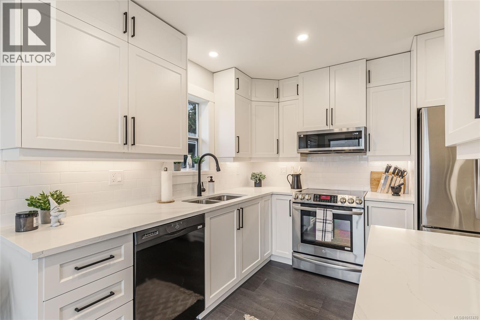978 Highview Terr, Nanaimo, British Columbia  V9R 6K5 - Photo 7 - 1017470