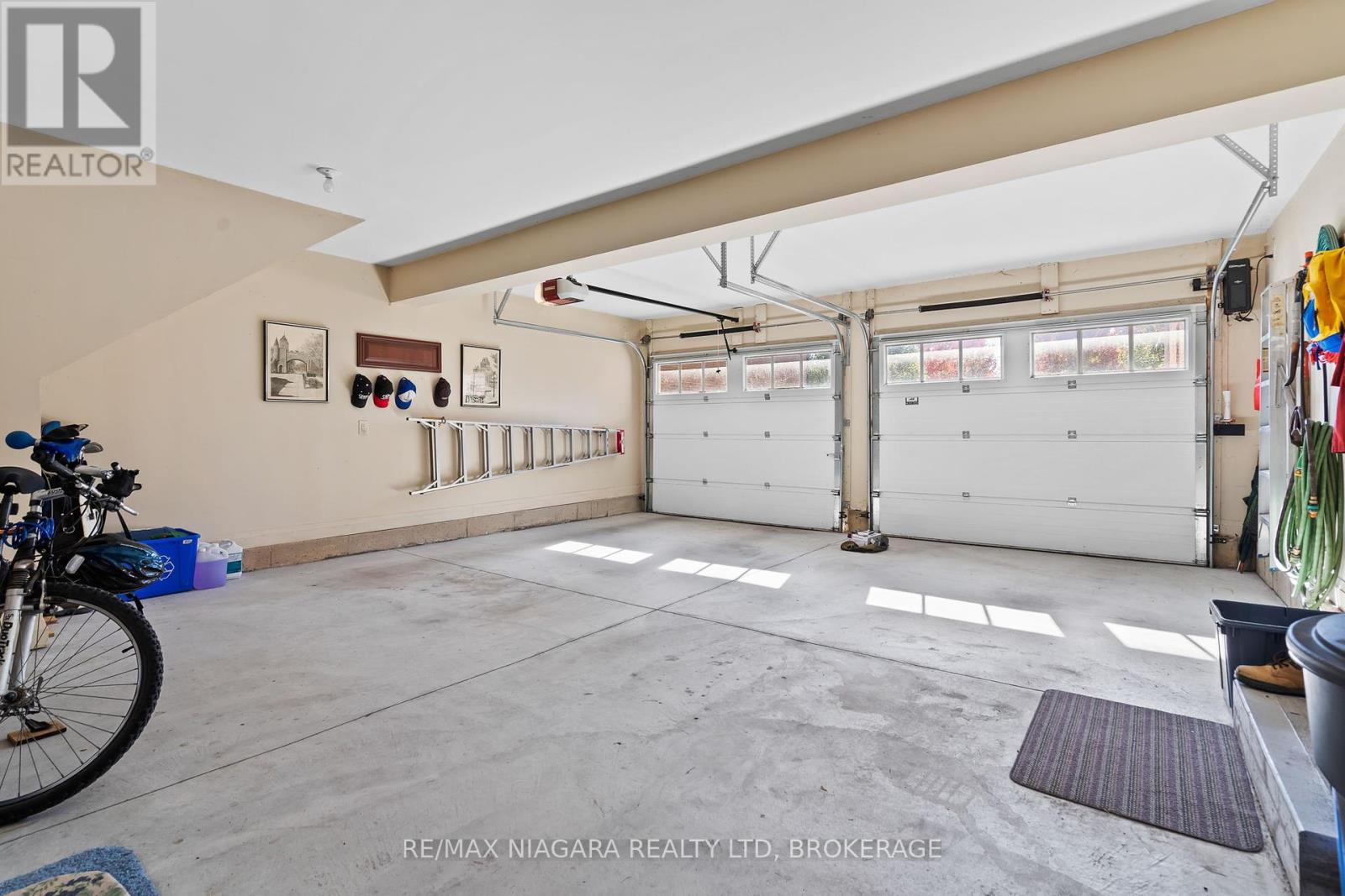 52 Garrison Village Drive, Niagara-On-The-Lake, Ontario  L0S 1J0 - Photo 35 - X12451827