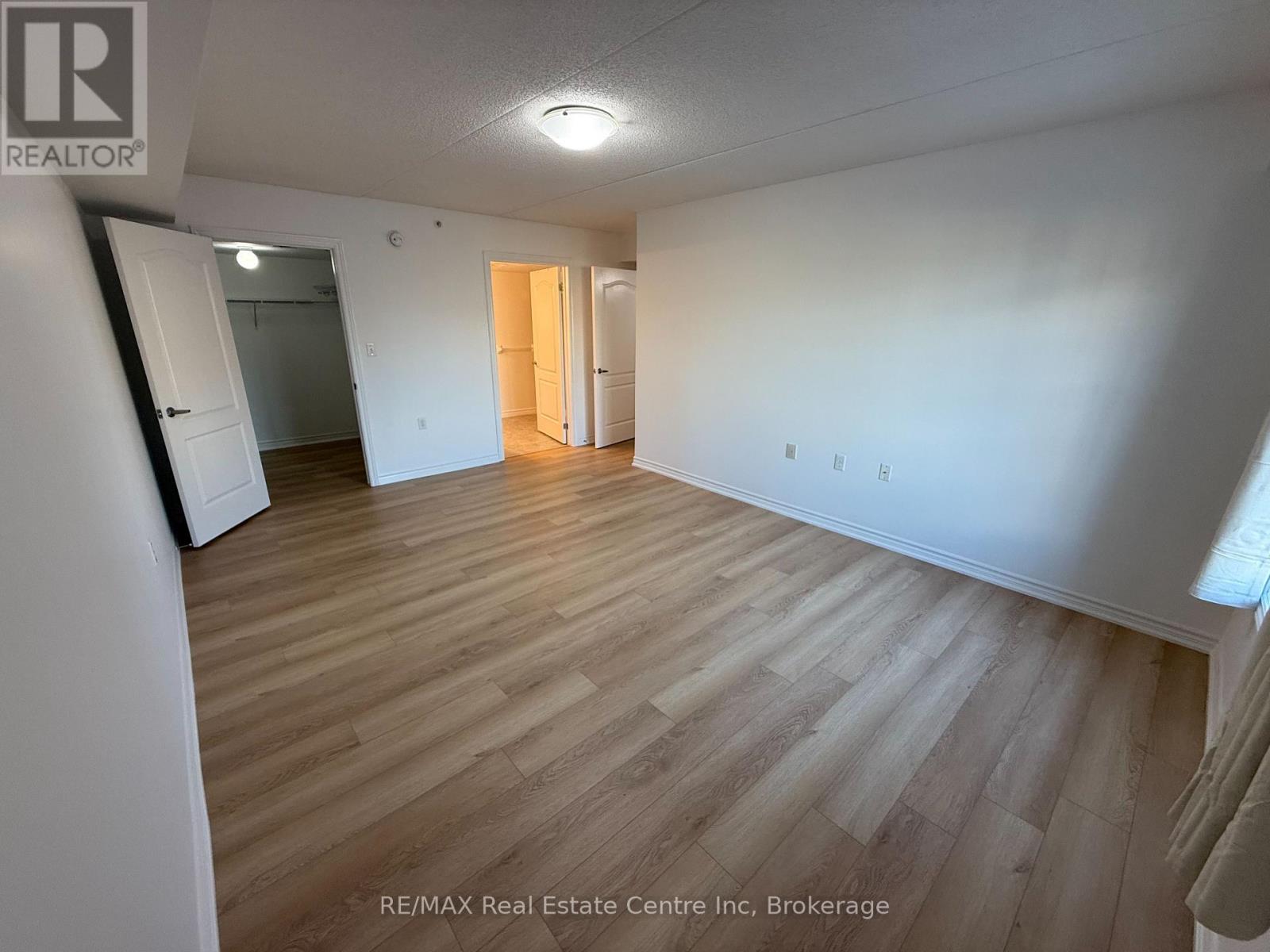 306 - 1440 Main Street E, Milton, Ontario  L9T 0R3 - Photo 12 - W12461687