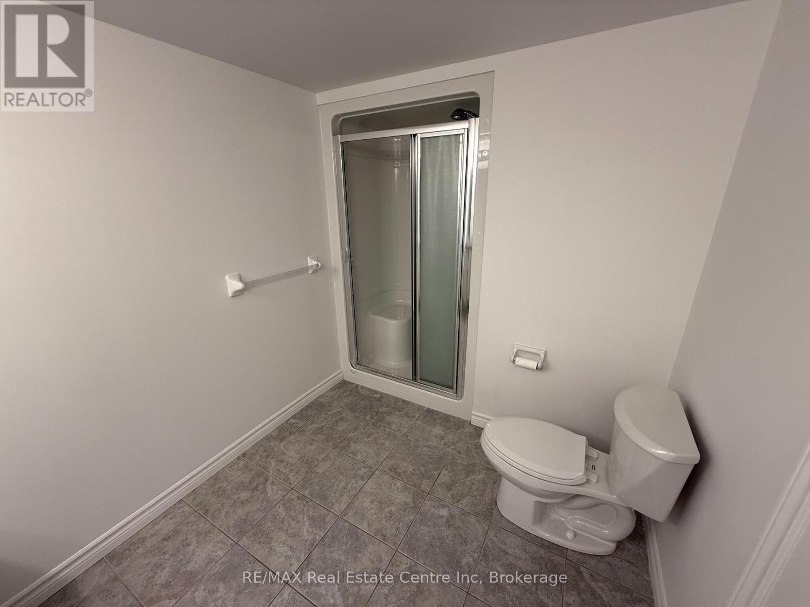 306 - 1440 Main Street E, Milton, Ontario  L9T 0R3 - Photo 15 - W12461687
