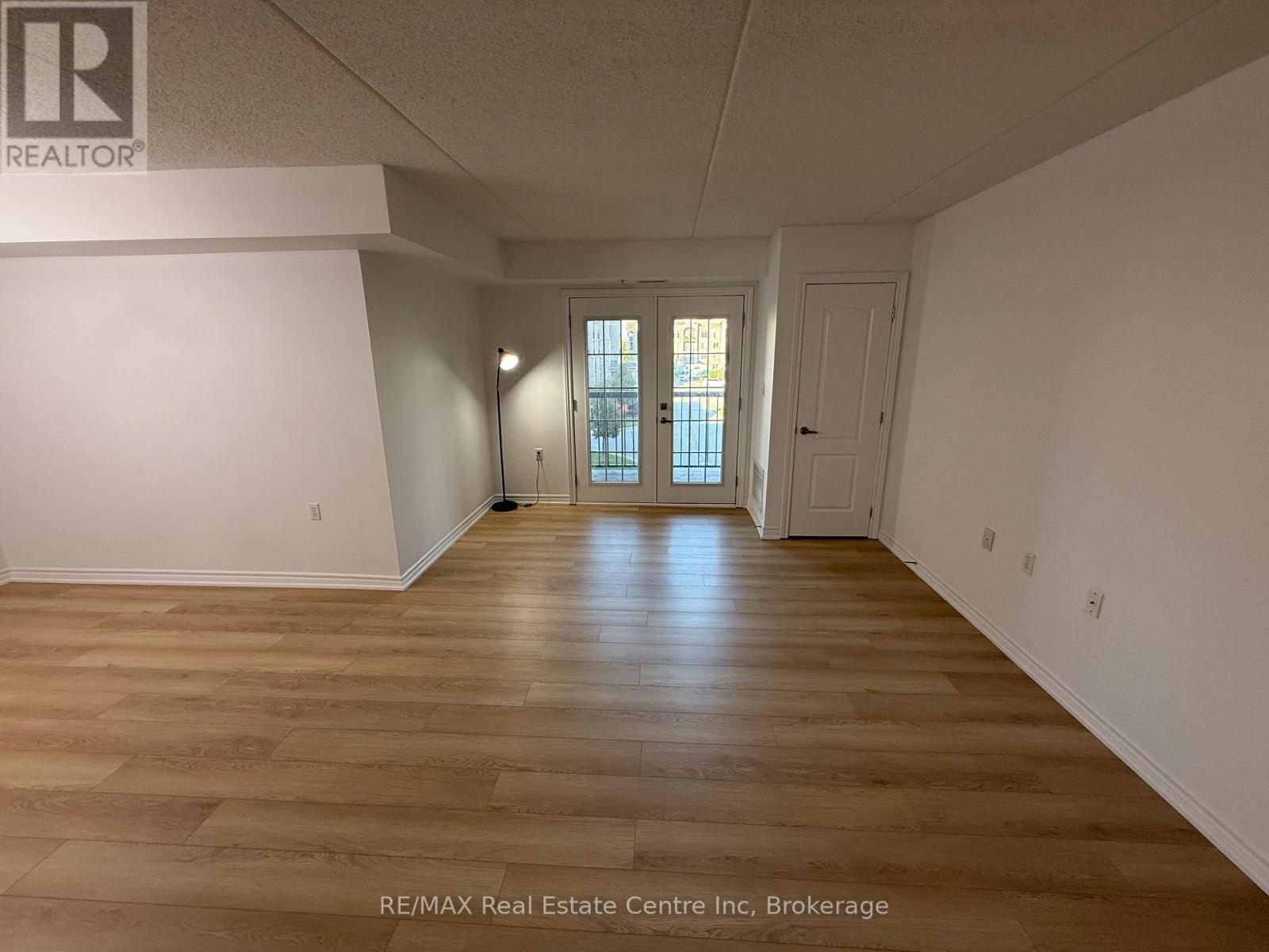 306 - 1440 Main Street E, Milton, Ontario  L9T 0R3 - Photo 8 - W12461687