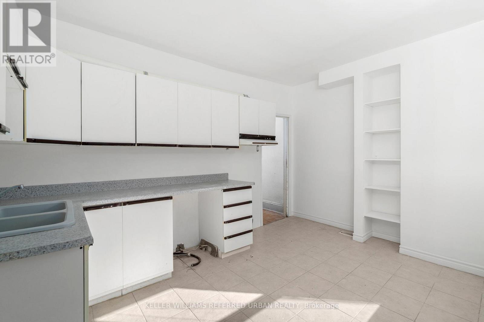 1182 Dufferin Street, Toronto, Ontario  M6H 4B8 - Photo 14 - W12461611