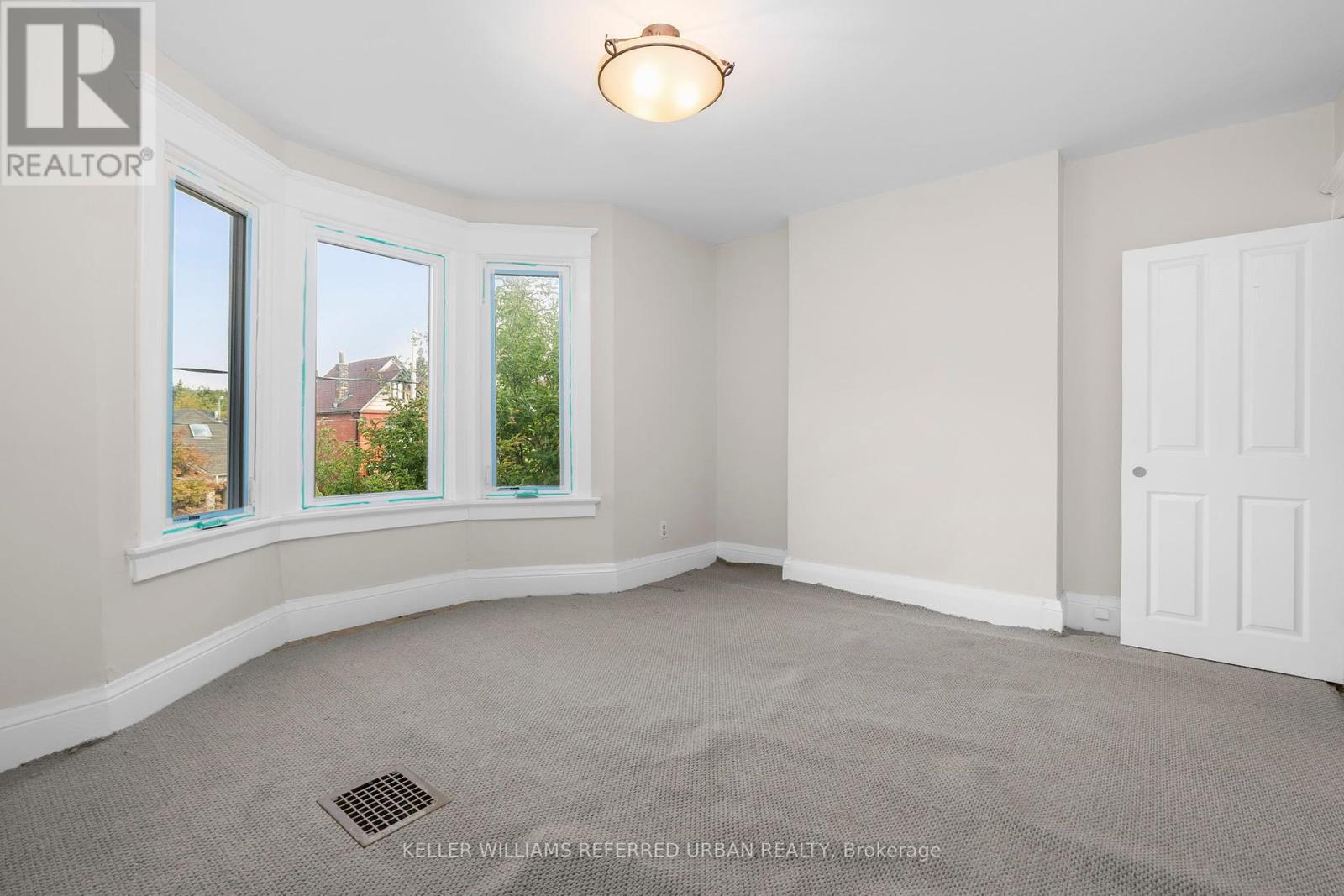1182 Dufferin Street, Toronto, Ontario  M6H 4B8 - Photo 19 - W12461611