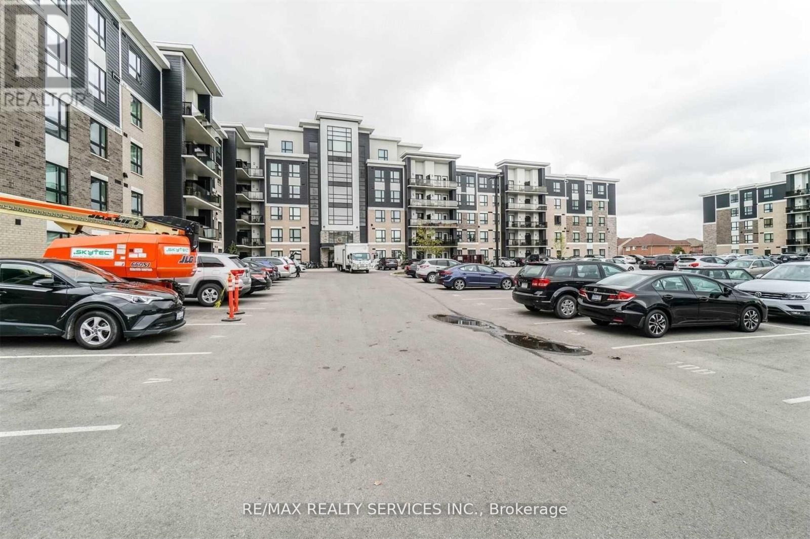 109 - 640 SAUVE STREET, Milton, Ontario