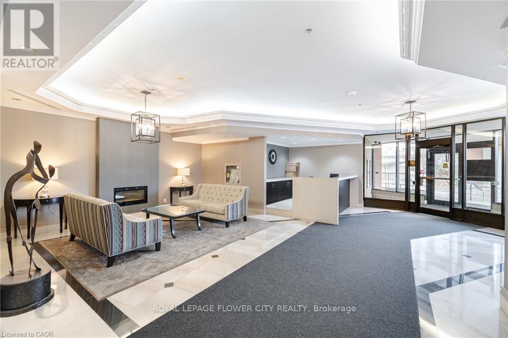 Ph5 - 1 Belvedere Court E, Brampton, Ontario  L6V 4M6 - Photo 6 - W12461653