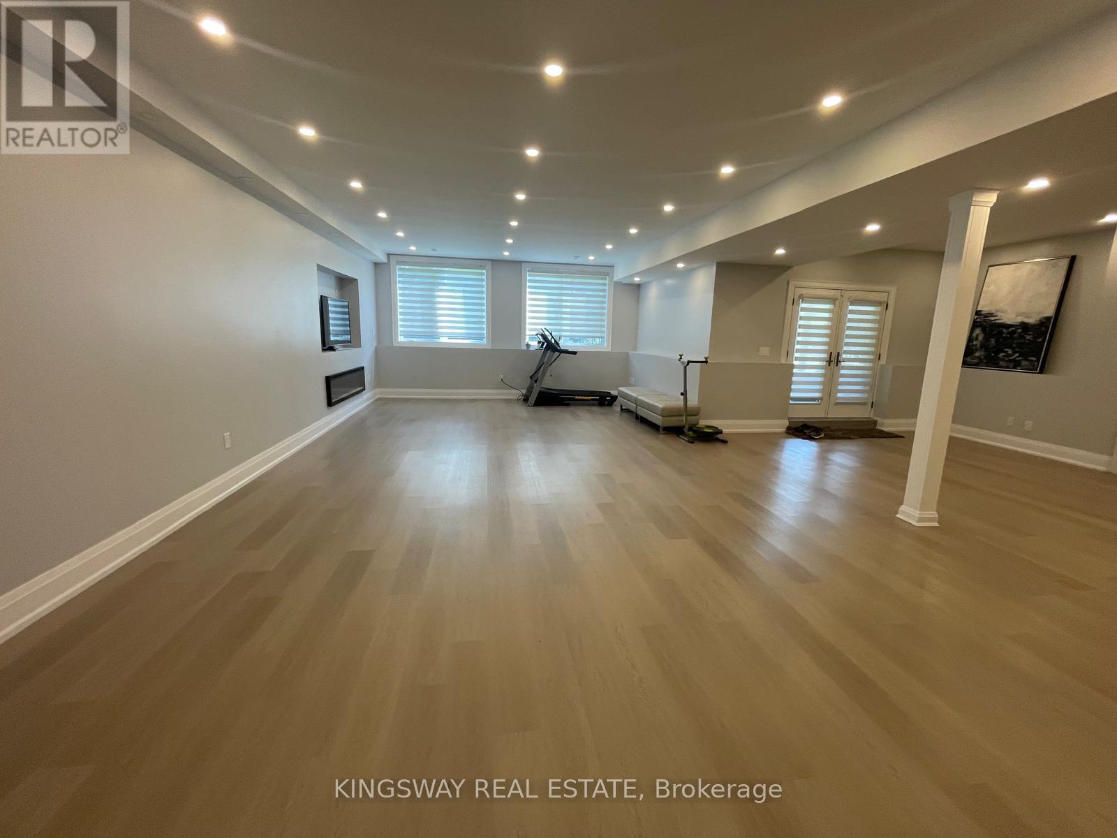 Basement - 41 Hamlet Common, Oakville, Ontario  L6L 0E2 - Photo 2 - W12461666