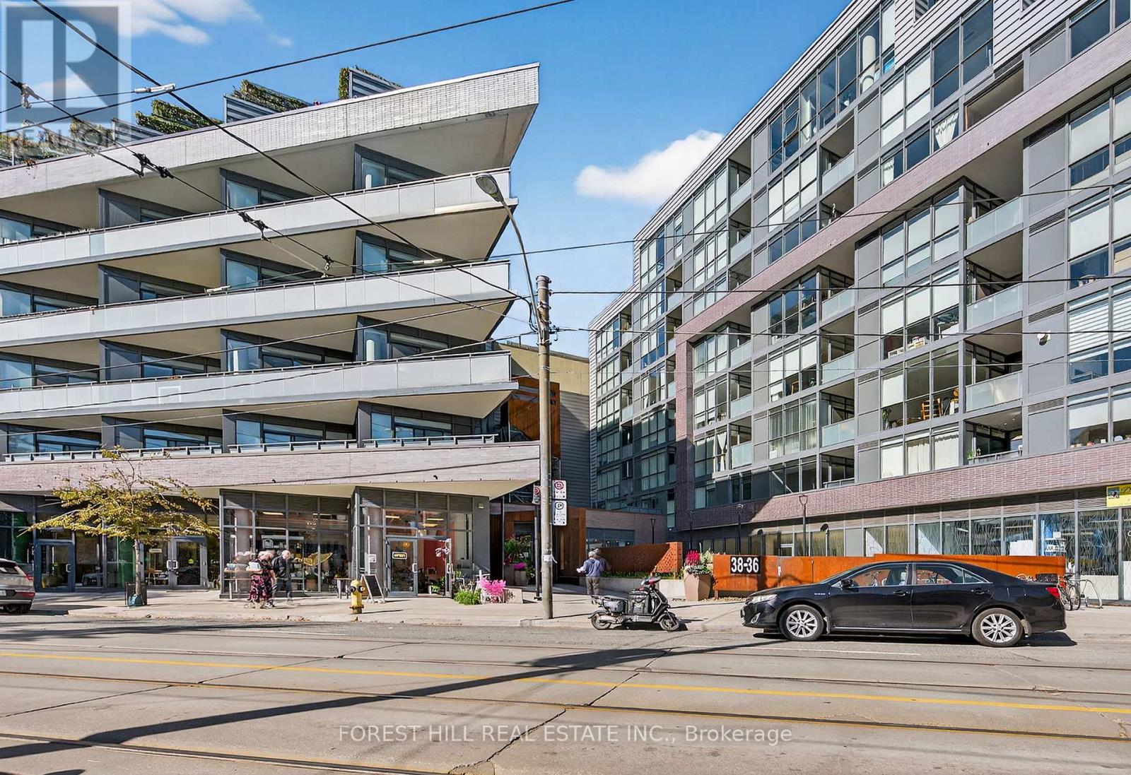 156 - 38 Howard Park Avenue, Toronto, Ontario  M6R 0A5 - Photo 2 - W12461675