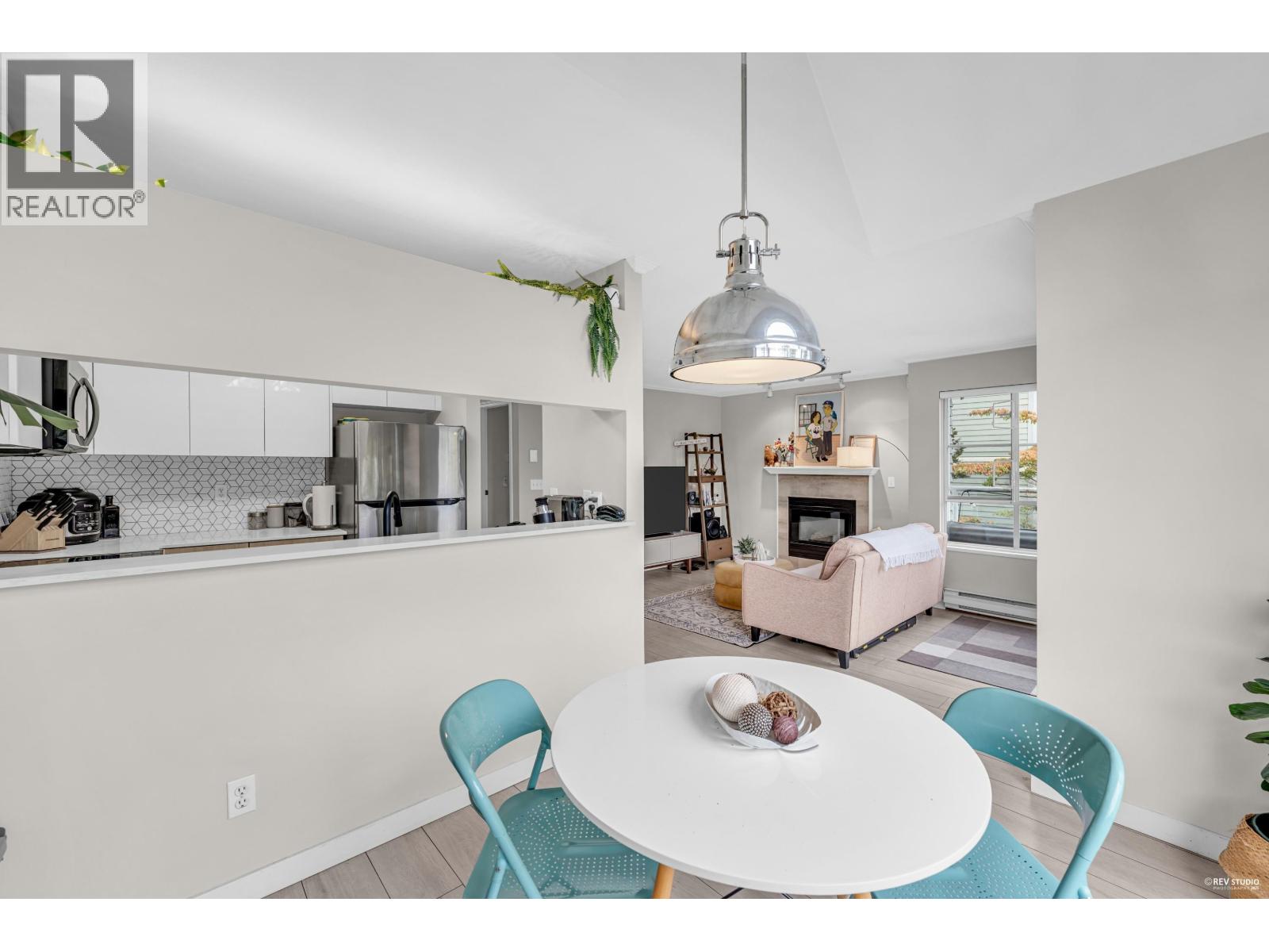 305 868 W 16th Avenue, Vancouver, British Columbia  V5Z 1T1 - Photo 11 - R3058235