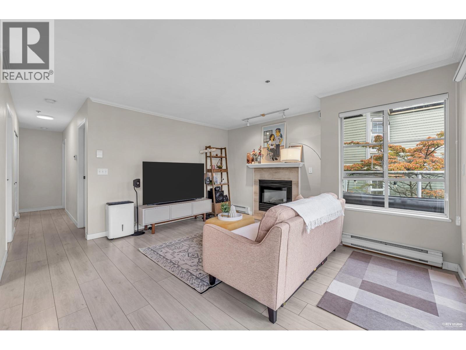 305 868 W 16th Avenue, Vancouver, British Columbia  V5Z 1T1 - Photo 4 - R3058235