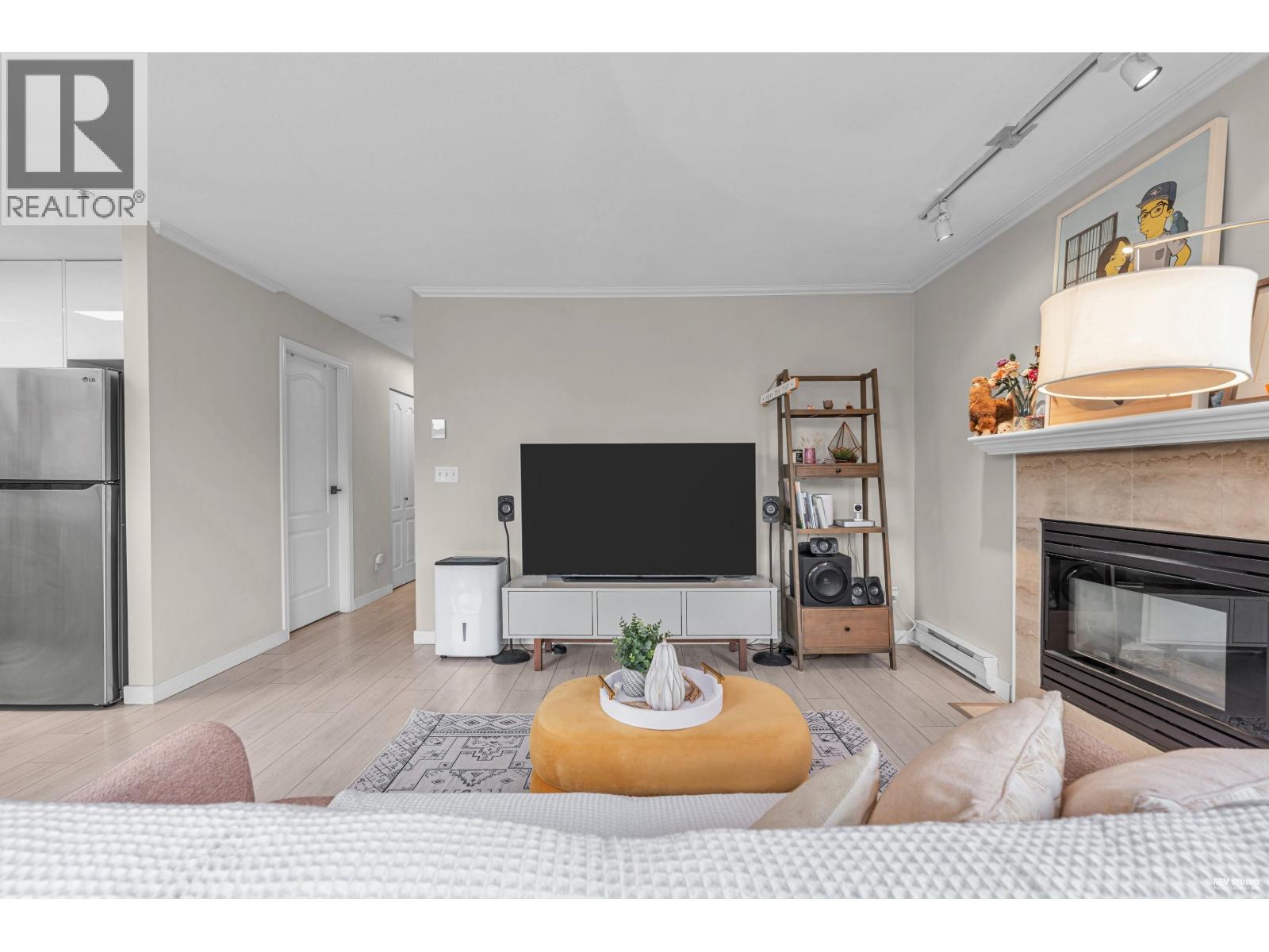 305 868 W 16th Avenue, Vancouver, British Columbia  V5Z 1T1 - Photo 6 - R3058235
