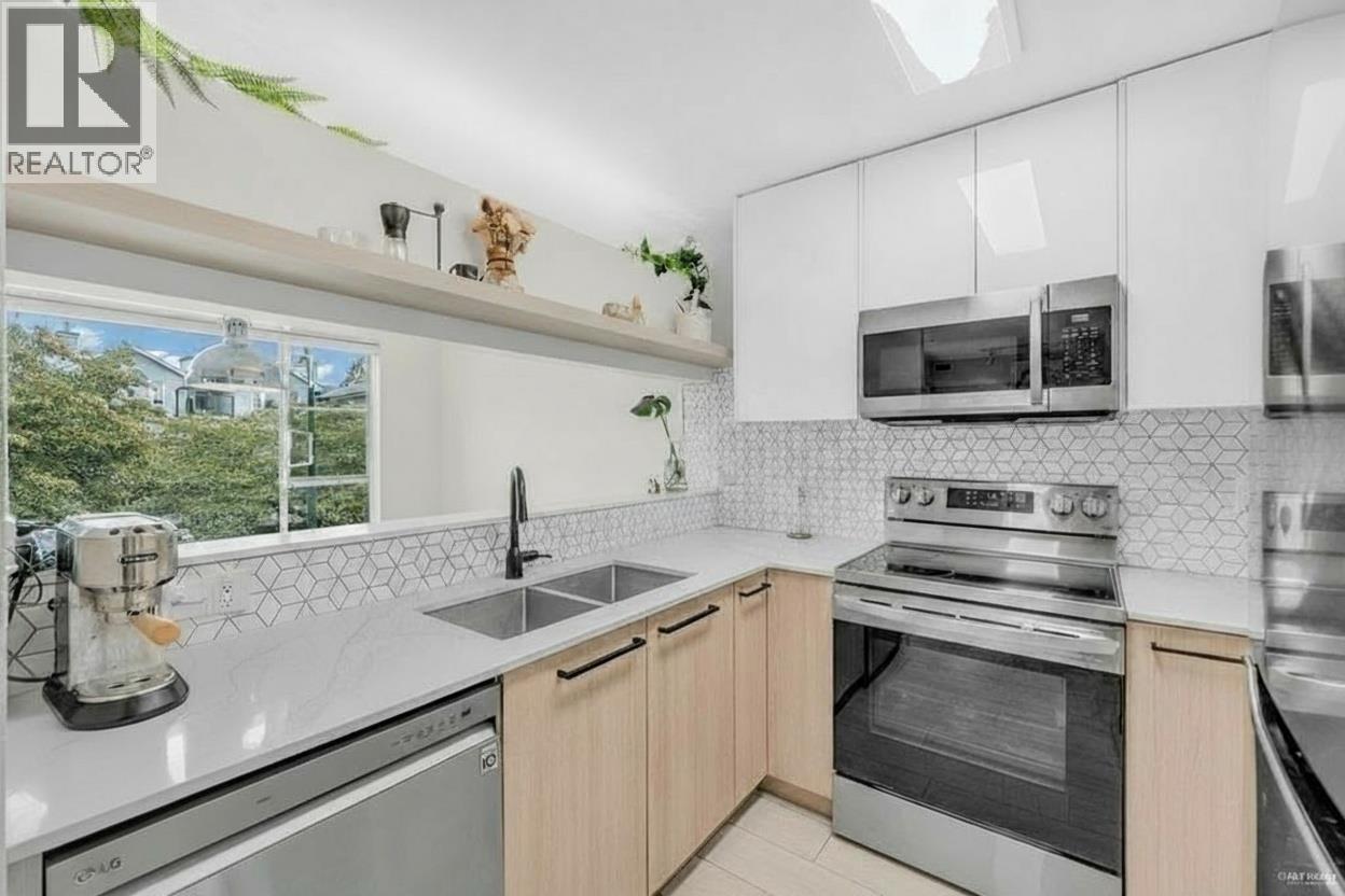 305 868 W 16th Avenue, Vancouver, British Columbia  V5Z 1T1 - Photo 7 - R3058235