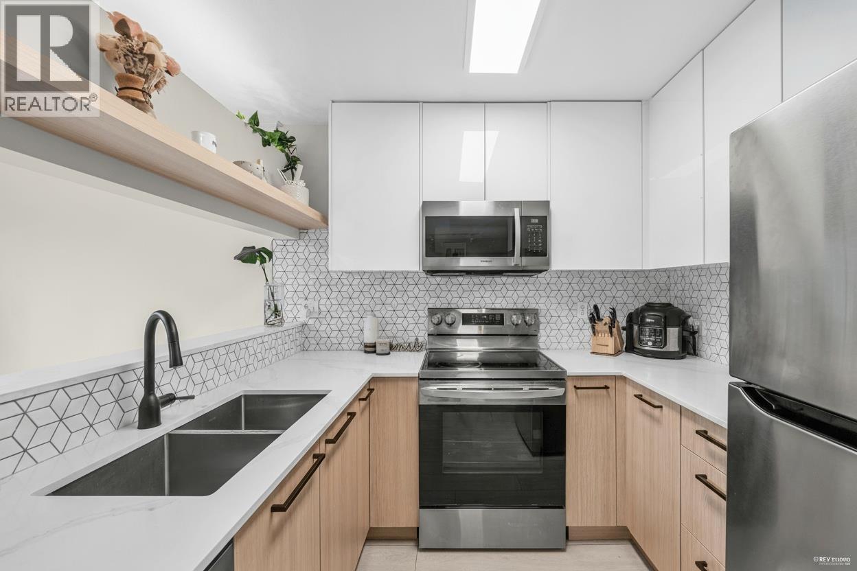 305 868 W 16th Avenue, Vancouver, British Columbia  V5Z 1T1 - Photo 8 - R3058235