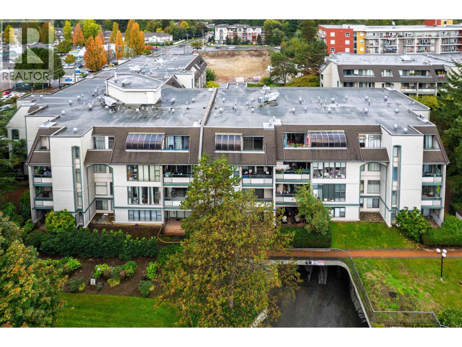 305 2925 Glen Drive, Coquitlam, British Columbia  V3B 7H9 - Photo 23 - R3058236