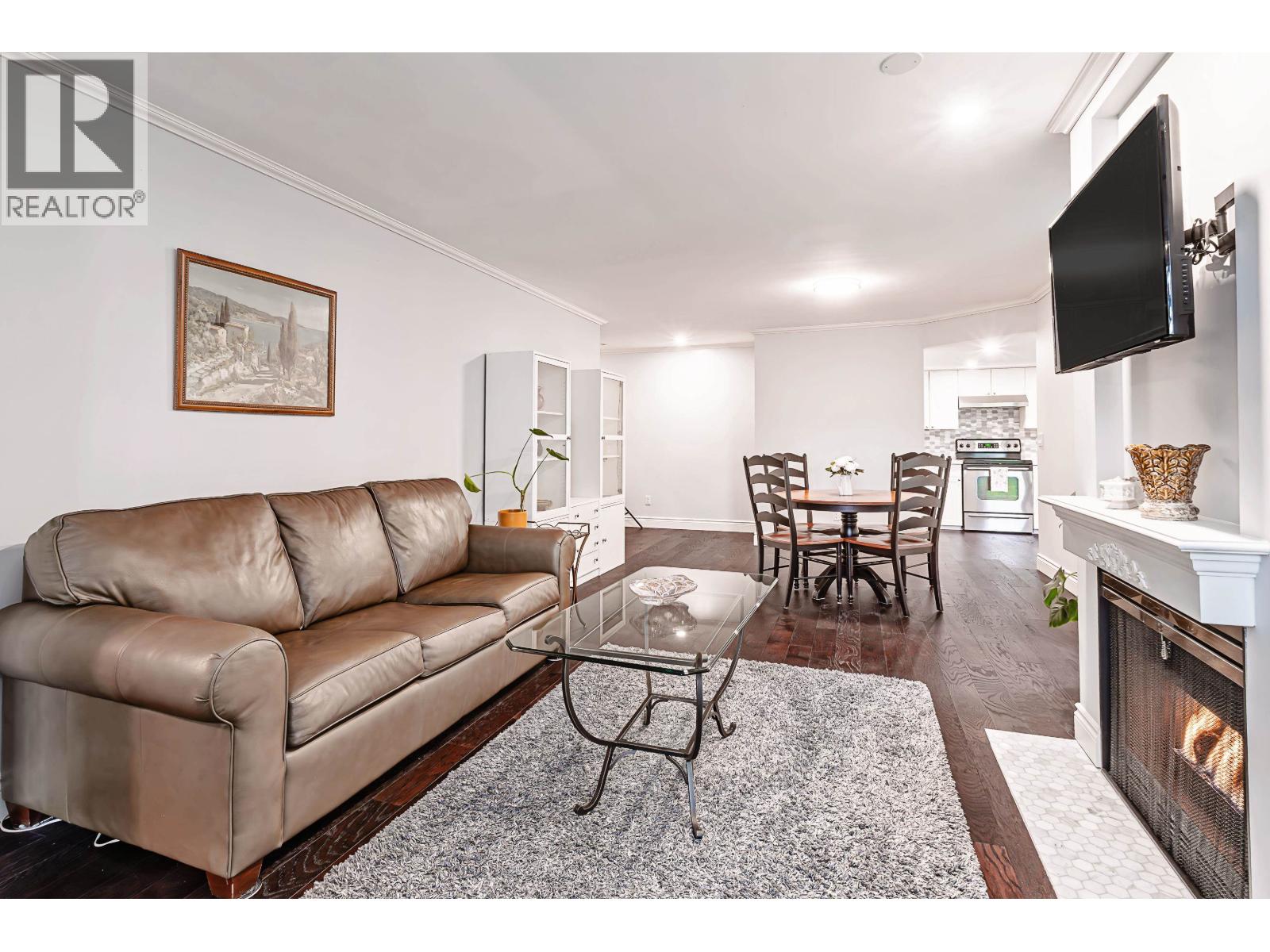 305 2925 Glen Drive, Coquitlam, British Columbia  V3B 7H9 - Photo 4 - R3058236