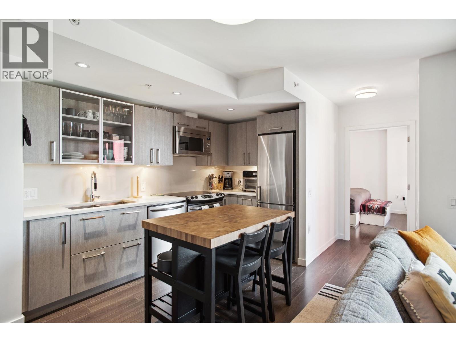 501 983 E Hastings Street, Vancouver, British Columbia  V6A 0G9 - Photo 3 - R3058243