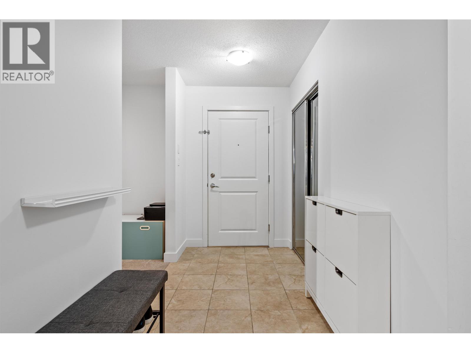 126 19677 Meadow Gardens Way, Pitt Meadows, British Columbia  V3Y 0A2 - Photo 4 - R3058272