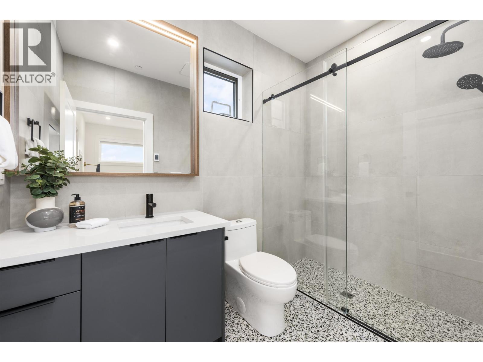 4014 Rupert Street, Vancouver, British Columbia  V5R 2H3 - Photo 16 - R3058277