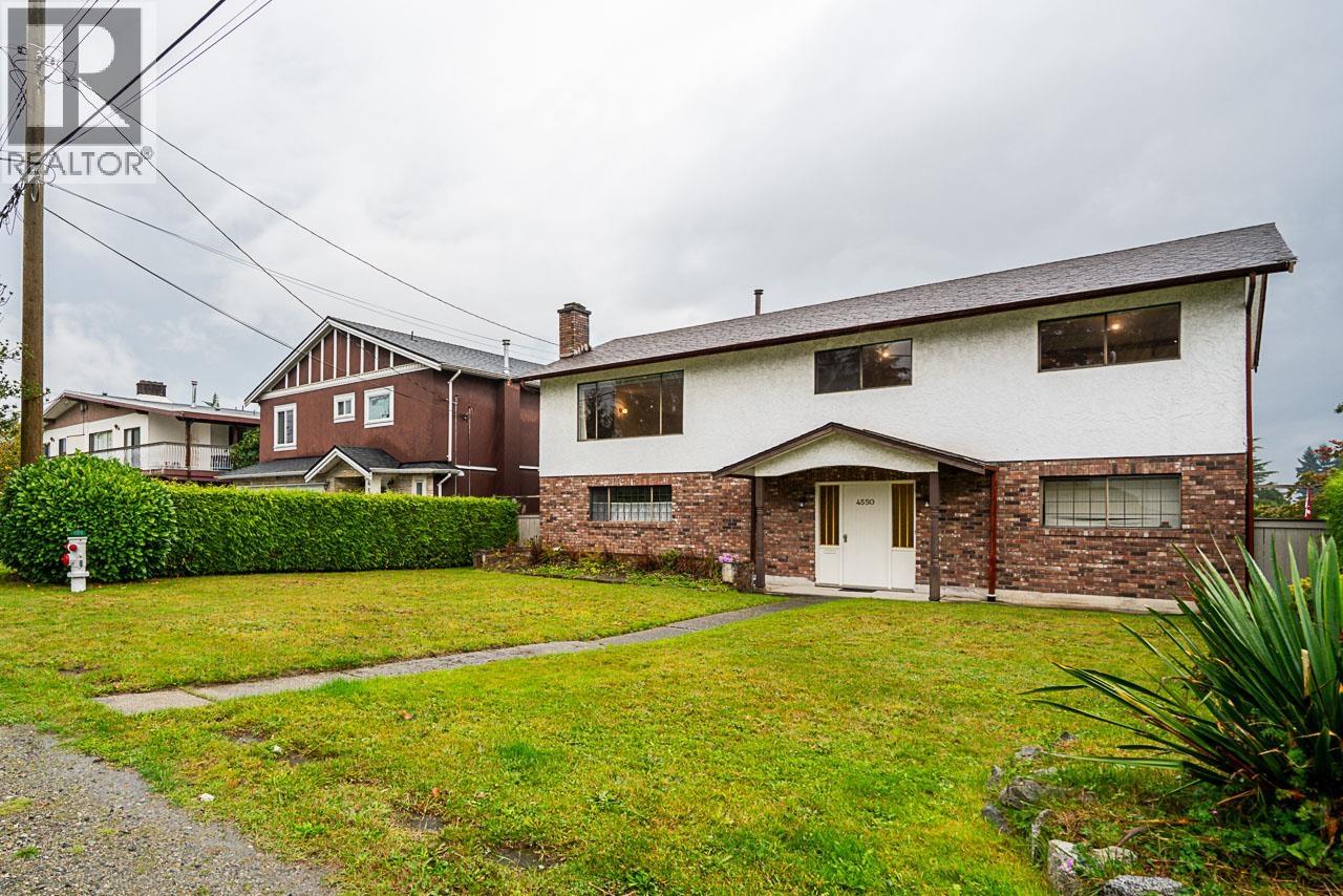 4550 Inman Avenue, Burnaby, British Columbia  V5G 2Y1 - Photo 2 - R3058222