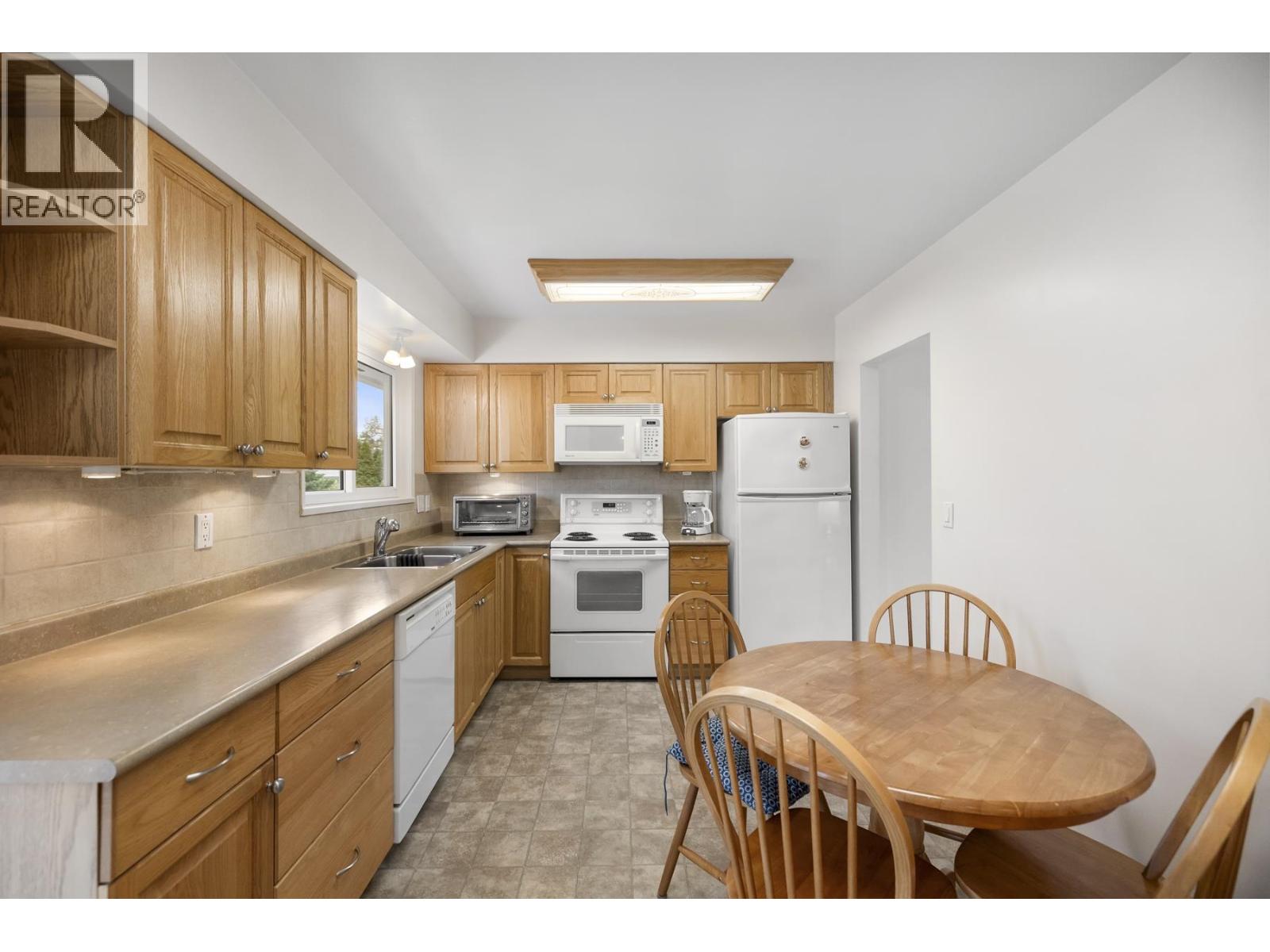 1441 Delia Drive, Port Coquitlam, British Columbia  V3C 2V9 - Photo 12 - R3058233