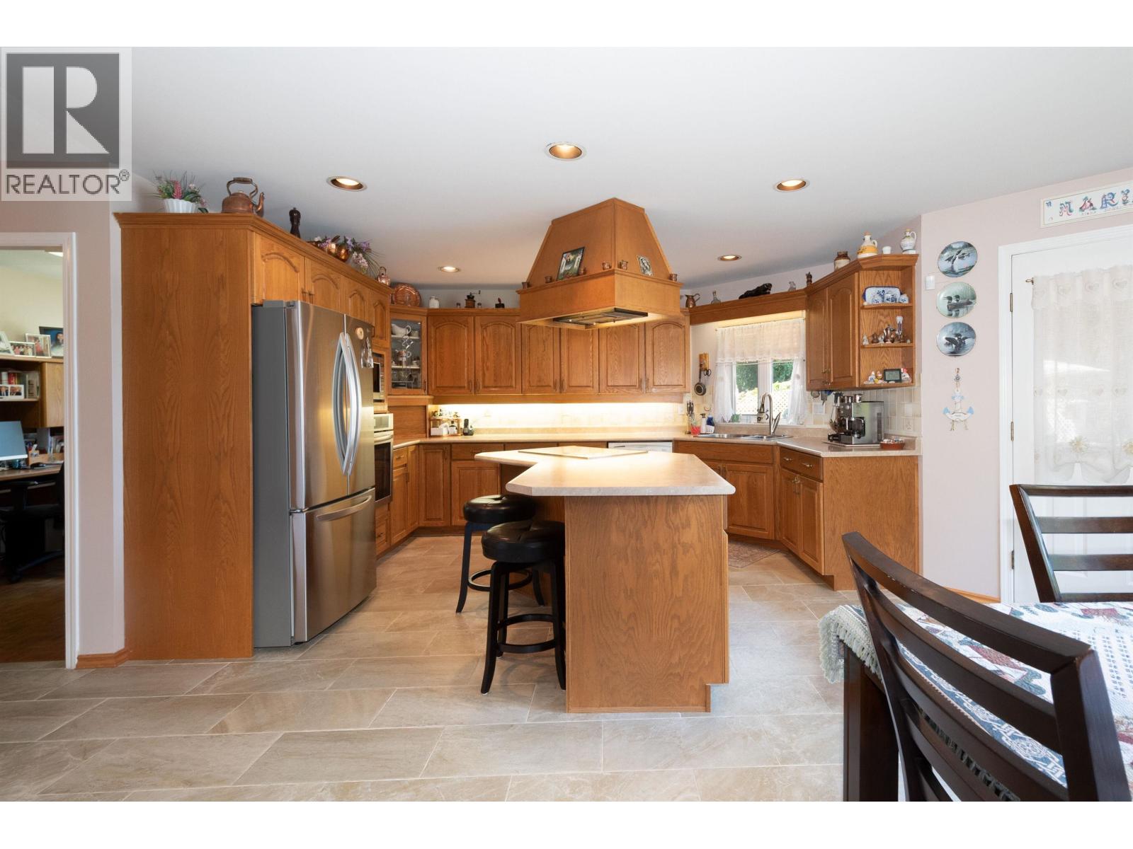 6440 Rosebery Avenue, West Vancouver, British Columbia  V7W 2C6 - Photo 10 - R3058268