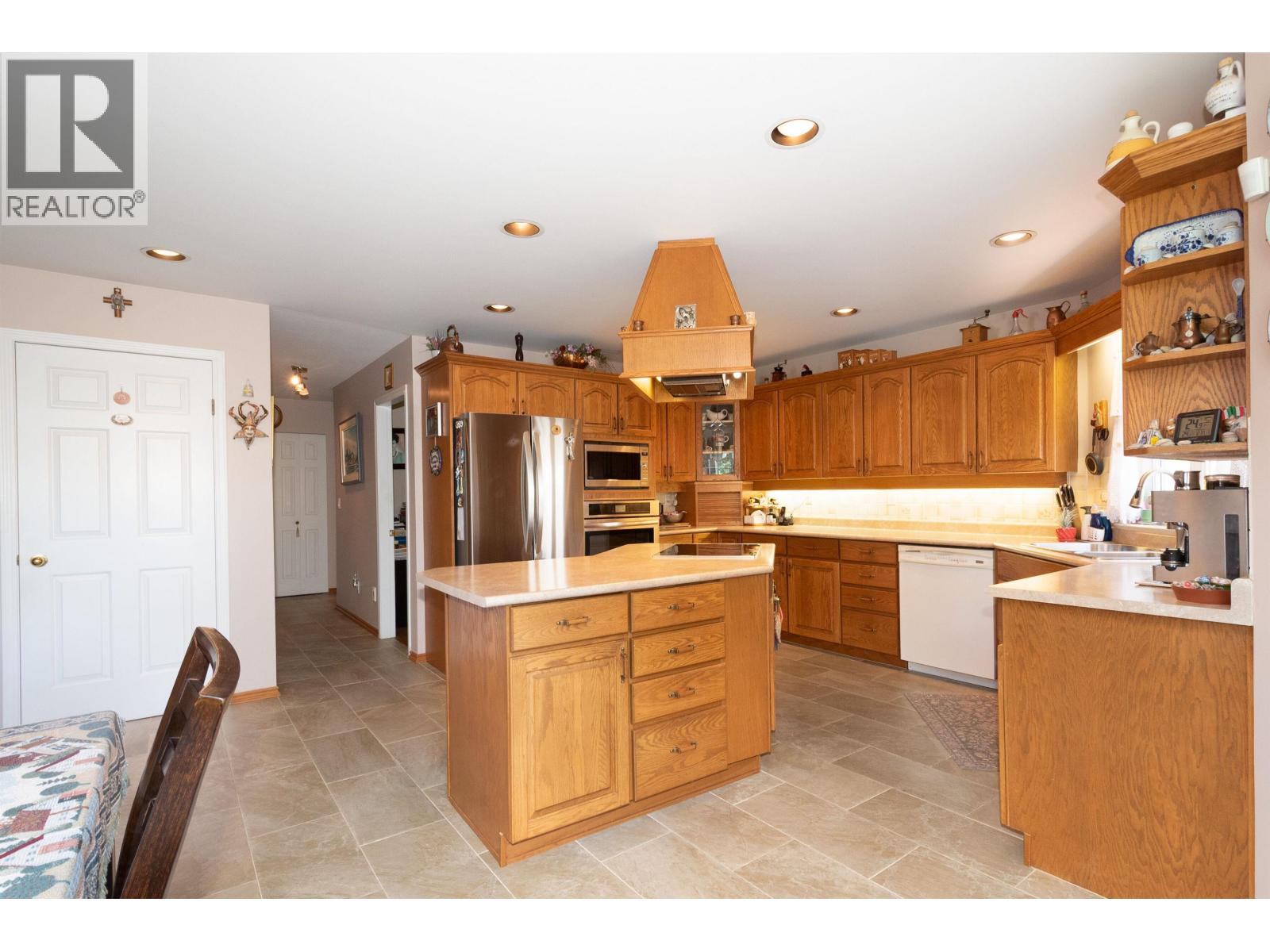 6440 Rosebery Avenue, West Vancouver, British Columbia  V7W 2C6 - Photo 11 - R3058268