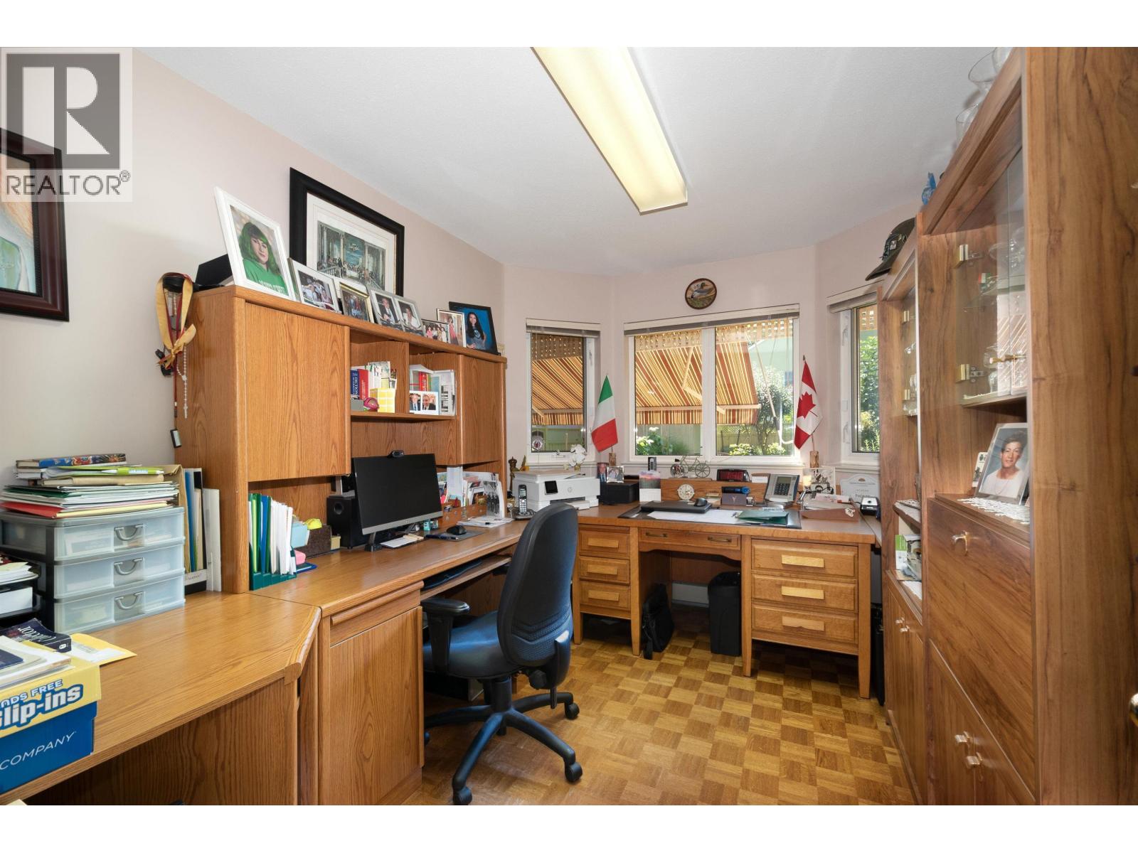 6440 Rosebery Avenue, West Vancouver, British Columbia  V7W 2C6 - Photo 17 - R3058268