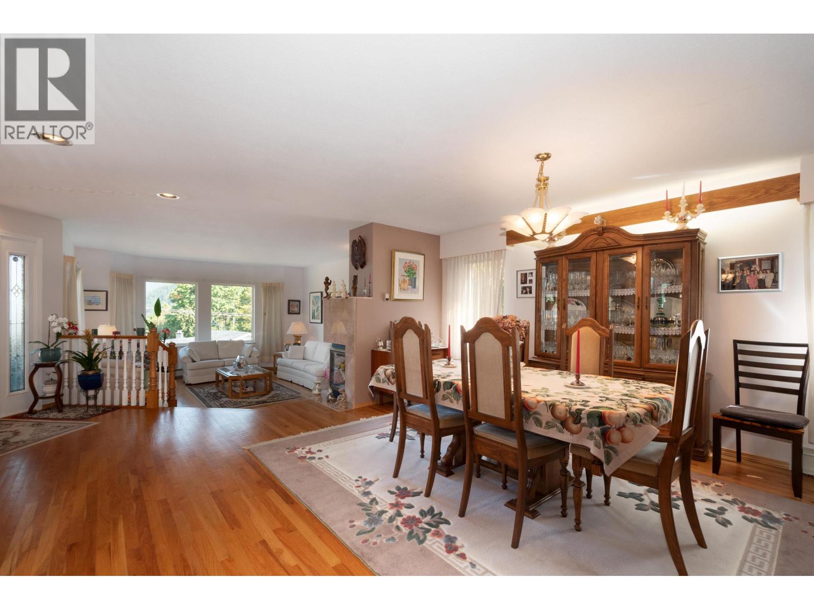 6440 Rosebery Avenue, West Vancouver, British Columbia  V7W 2C6 - Photo 8 - R3058268