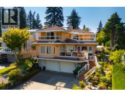 <div class="price">$2,750,000</div> 6440 Rosebery Avenue, West Vancouver<br><div style="margin-bottom:8px;"><small>Engel & Volkers Vancouver</small></div><div class='bed_bath'>3 Bed | 3 Bath</div>