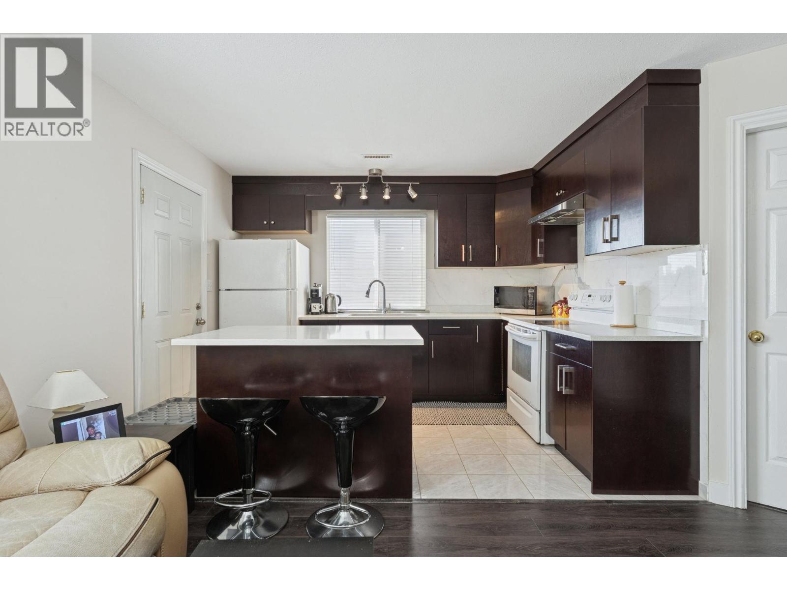 132 San Juan Place, Coquitlam, British Columbia  V3K 6Y8 - Photo 30 - R3058294