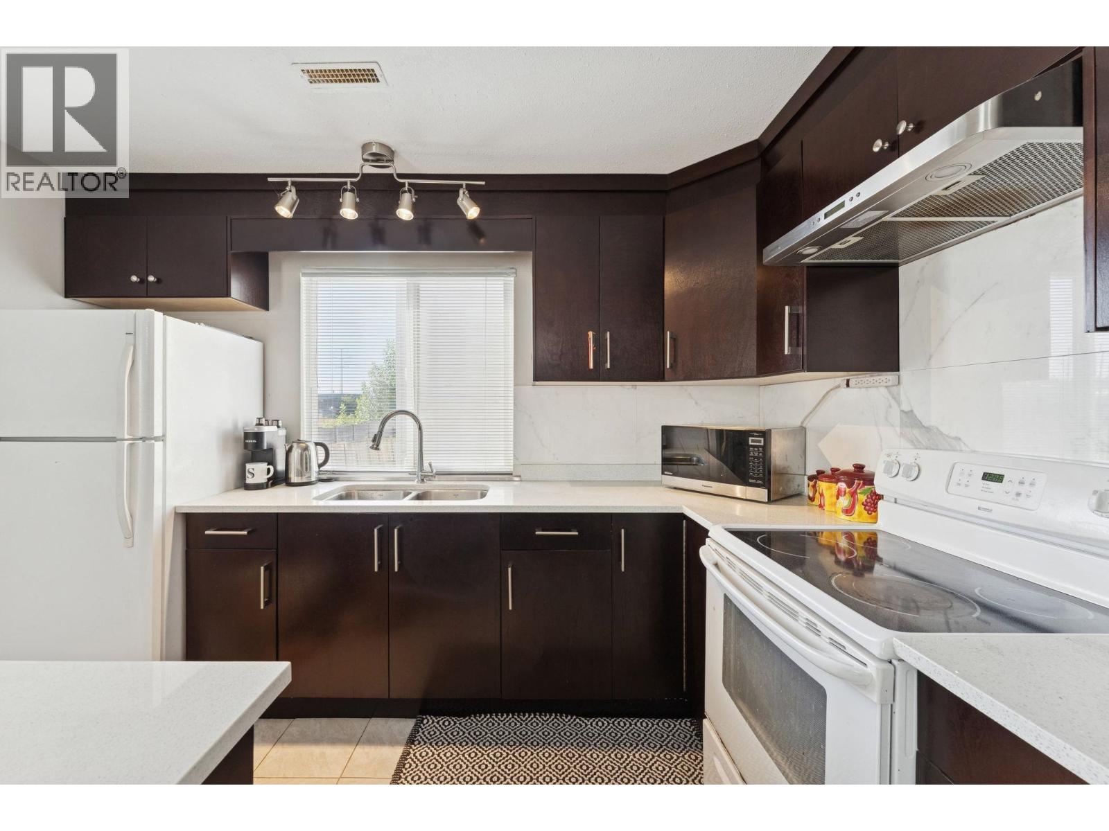 132 San Juan Place, Coquitlam, British Columbia  V3K 6Y8 - Photo 31 - R3058294