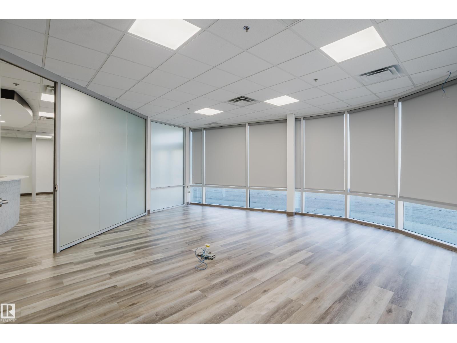 7203 Roper Rd Nw, Edmonton, Alberta  T6B 3J4 - Photo 10 - E4462052