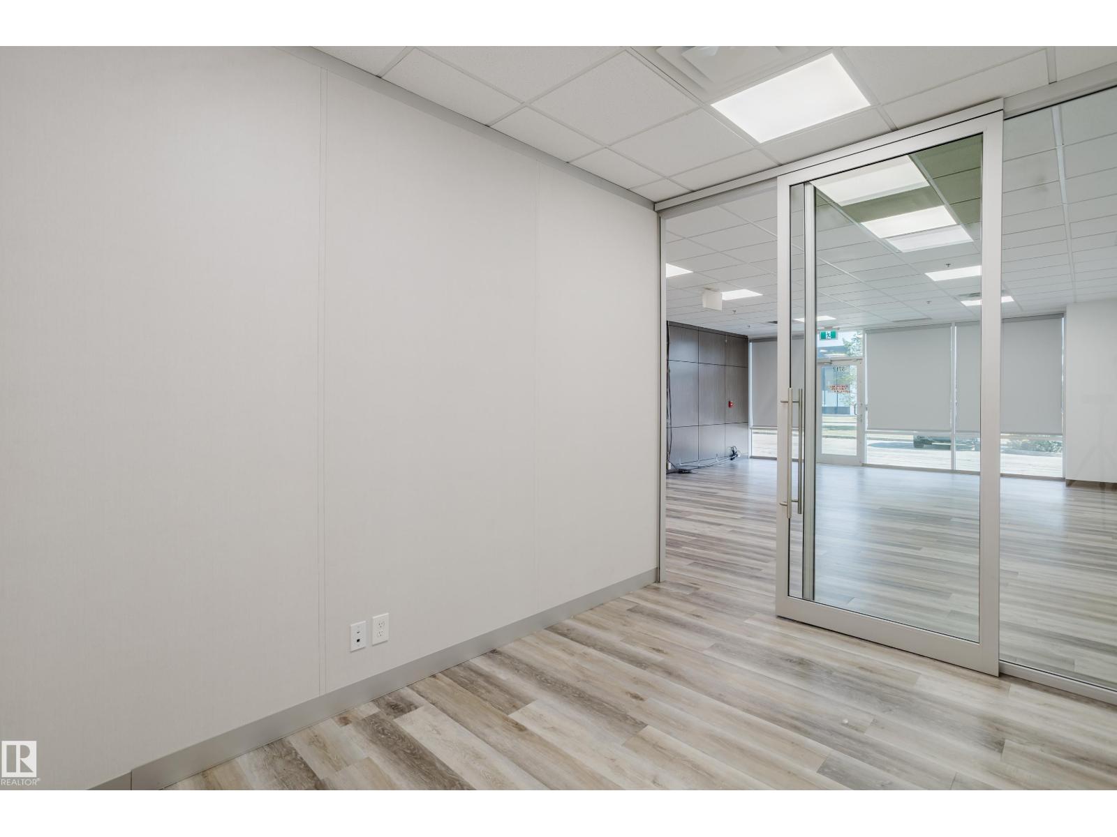 7203 Roper Rd Nw, Edmonton, Alberta  T6B 3J4 - Photo 41 - E4462052
