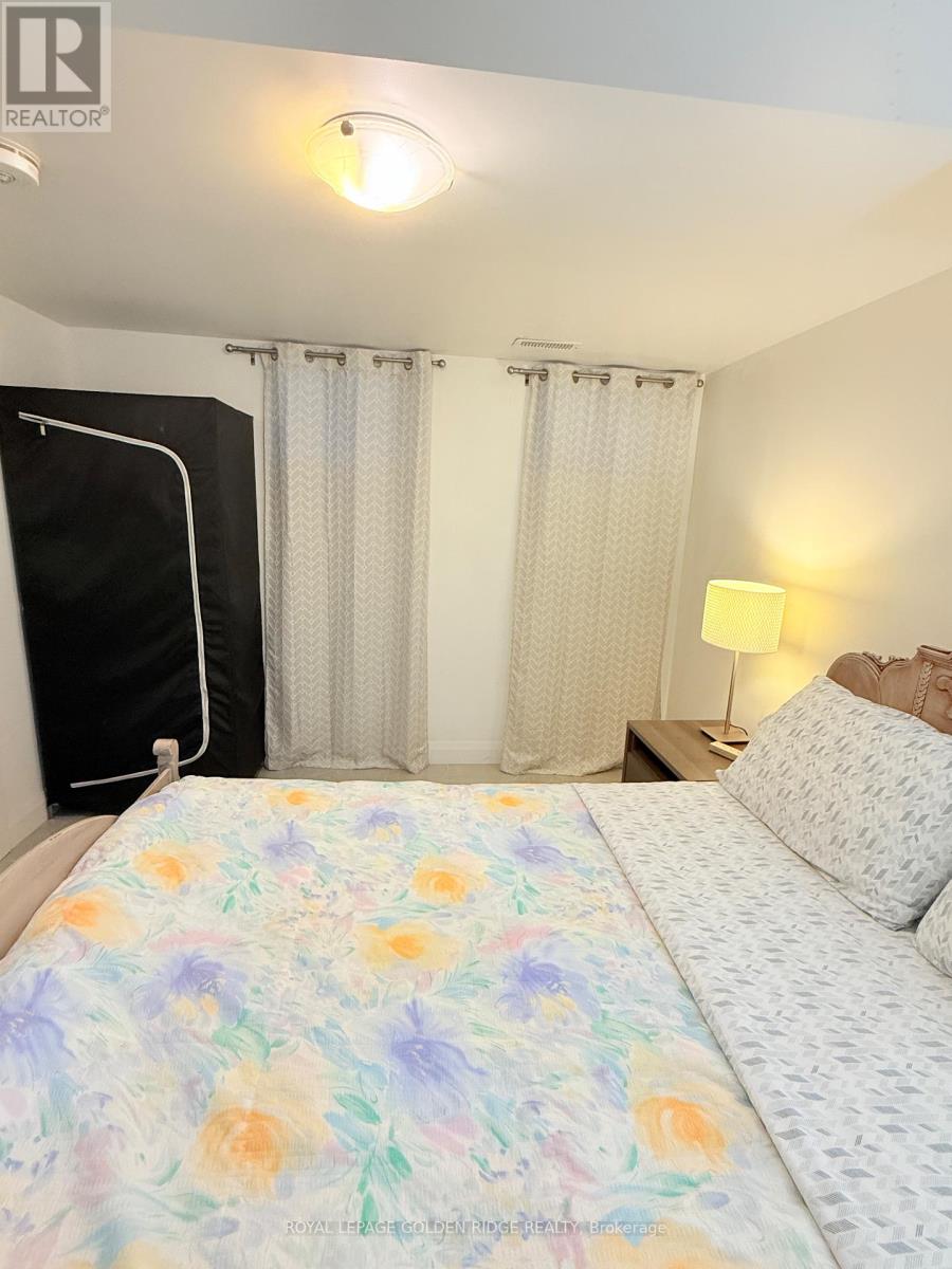 4577 Victoria Avenue, Niagara Falls, Ontario  L2E 4B5 - Photo 22 - X12461605