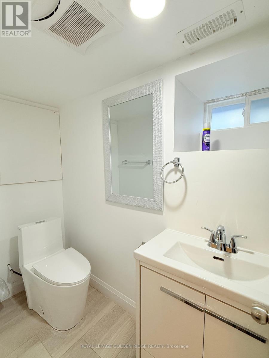 4577 Victoria Avenue, Niagara Falls, Ontario  L2E 4B5 - Photo 23 - X12461605