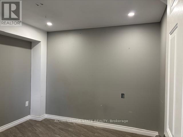 45 Thames Way, Hamilton, Ontario  L0R 1W0 - Photo 29 - X12461642
