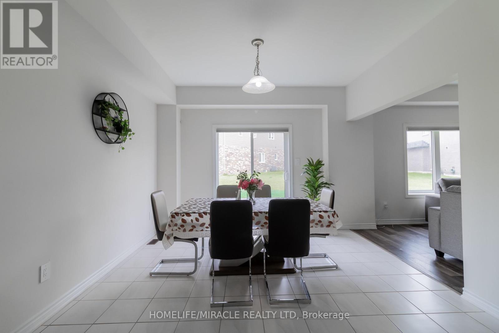 75 Hitchman Street, Brant, Ontario  N3L 0M1 - Photo 17 - X12461679