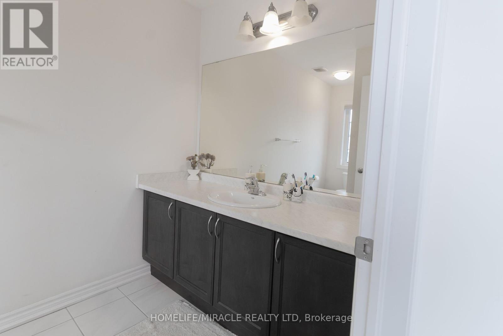 75 Hitchman Street, Brant, Ontario  N3L 0M1 - Photo 29 - X12461679