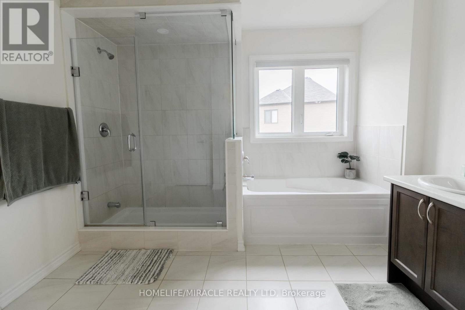 75 Hitchman Street, Brant, Ontario  N3L 0M1 - Photo 35 - X12461679