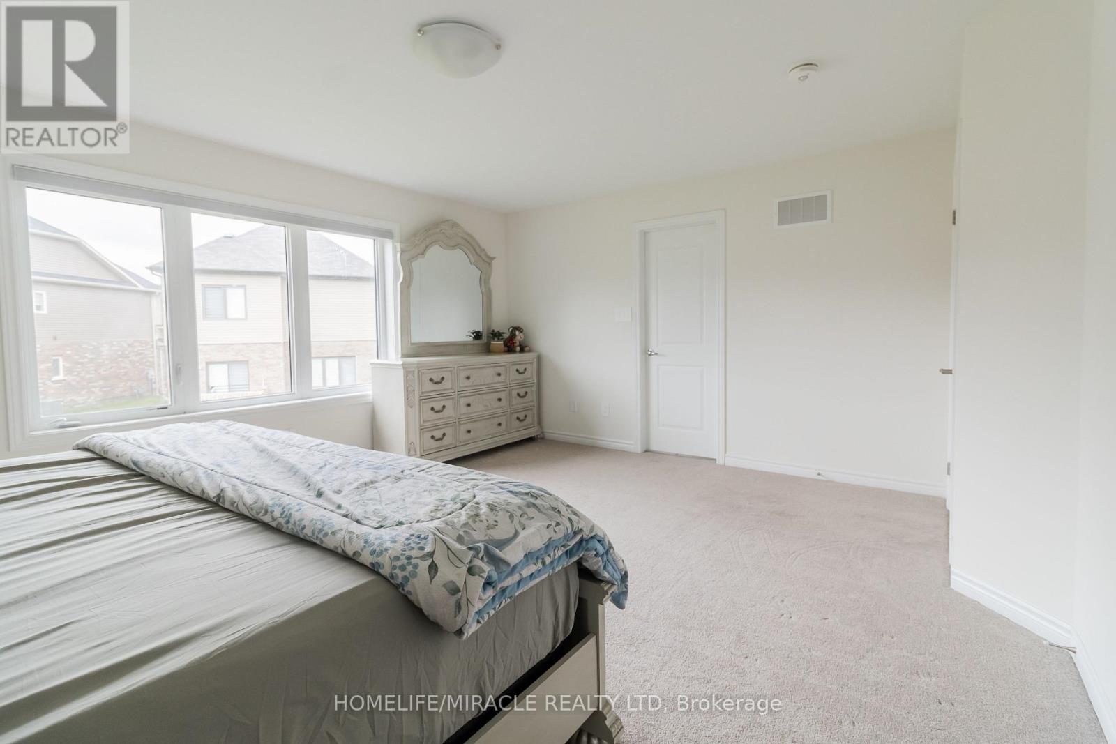 75 Hitchman Street, Brant, Ontario  N3L 0M1 - Photo 37 - X12461679