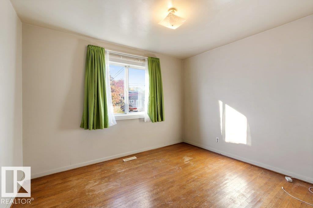 11208 79 St Nw, Edmonton, Alberta  T5B 2J7 - Photo 8 - E4462053