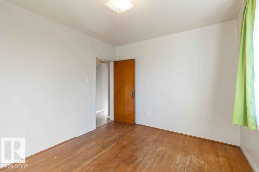 11208 79 St Nw, Edmonton, Alberta  T5B 2J7 - Photo 9 - E4462053