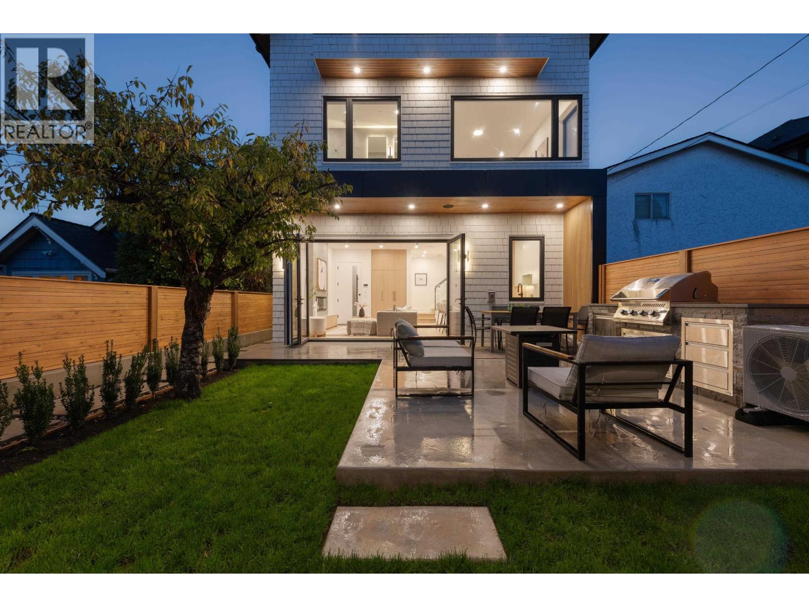 2 312 E 37TH AVENUE, vancouver, British Columbia