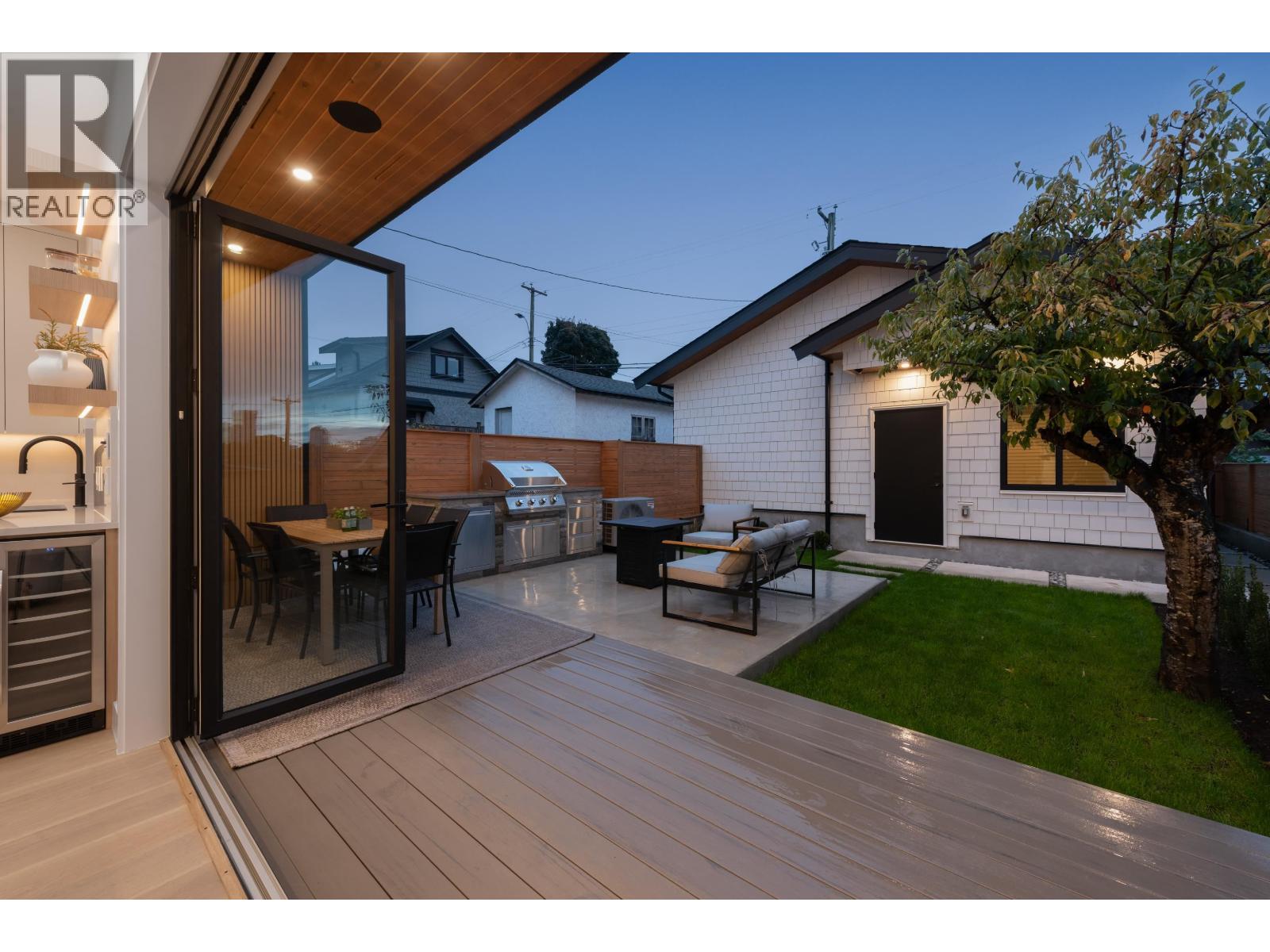 2 312 E 37th Avenue, Vancouver, British Columbia  V5W 1E7 - Photo 5 - R3058225