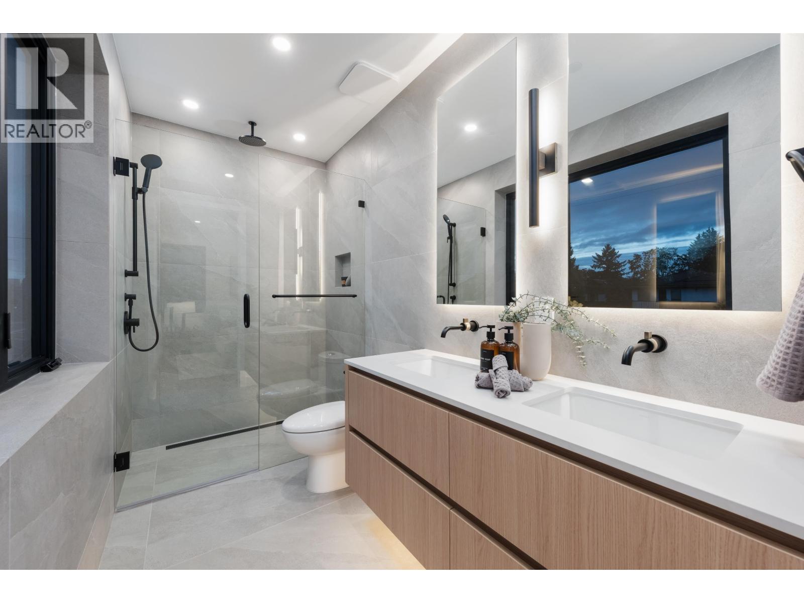 2 312 E 37th Avenue, Vancouver, British Columbia  V5W 1E7 - Photo 32 - R3058225