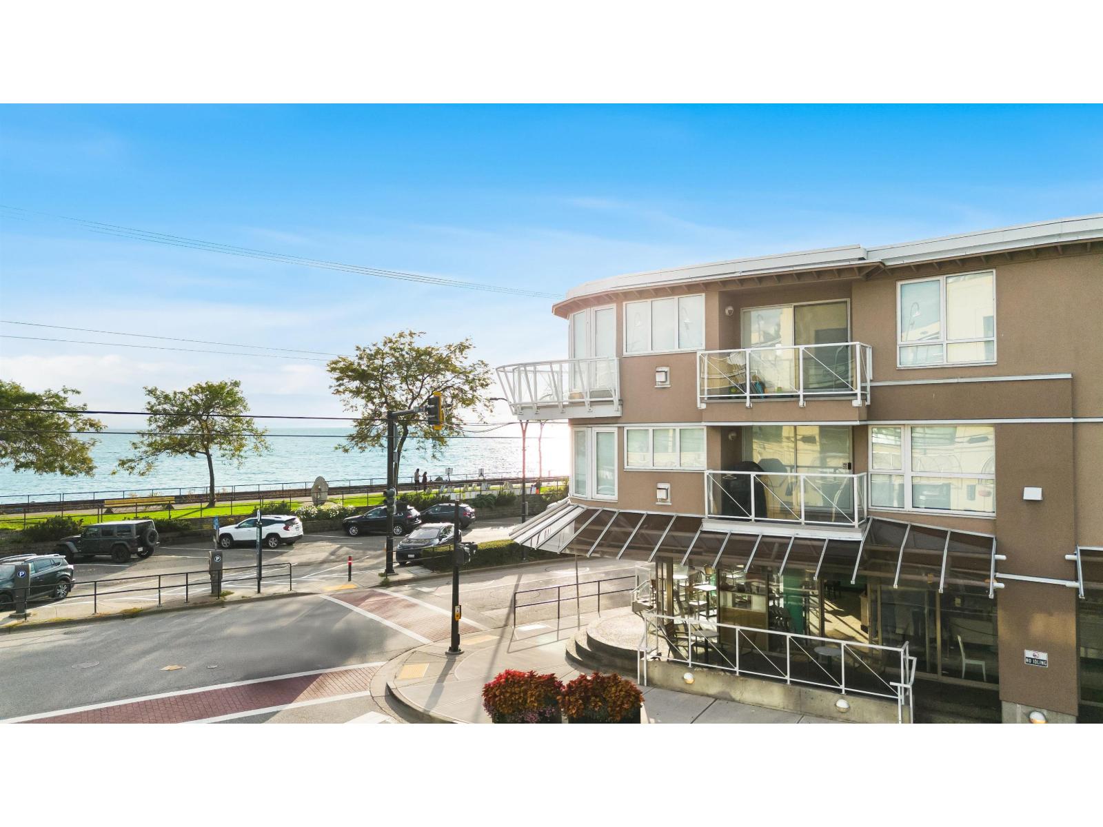 206 1119 Vidal Street, White Rock, British Columbia  V4B 3T4 - Photo 34 - R3058347