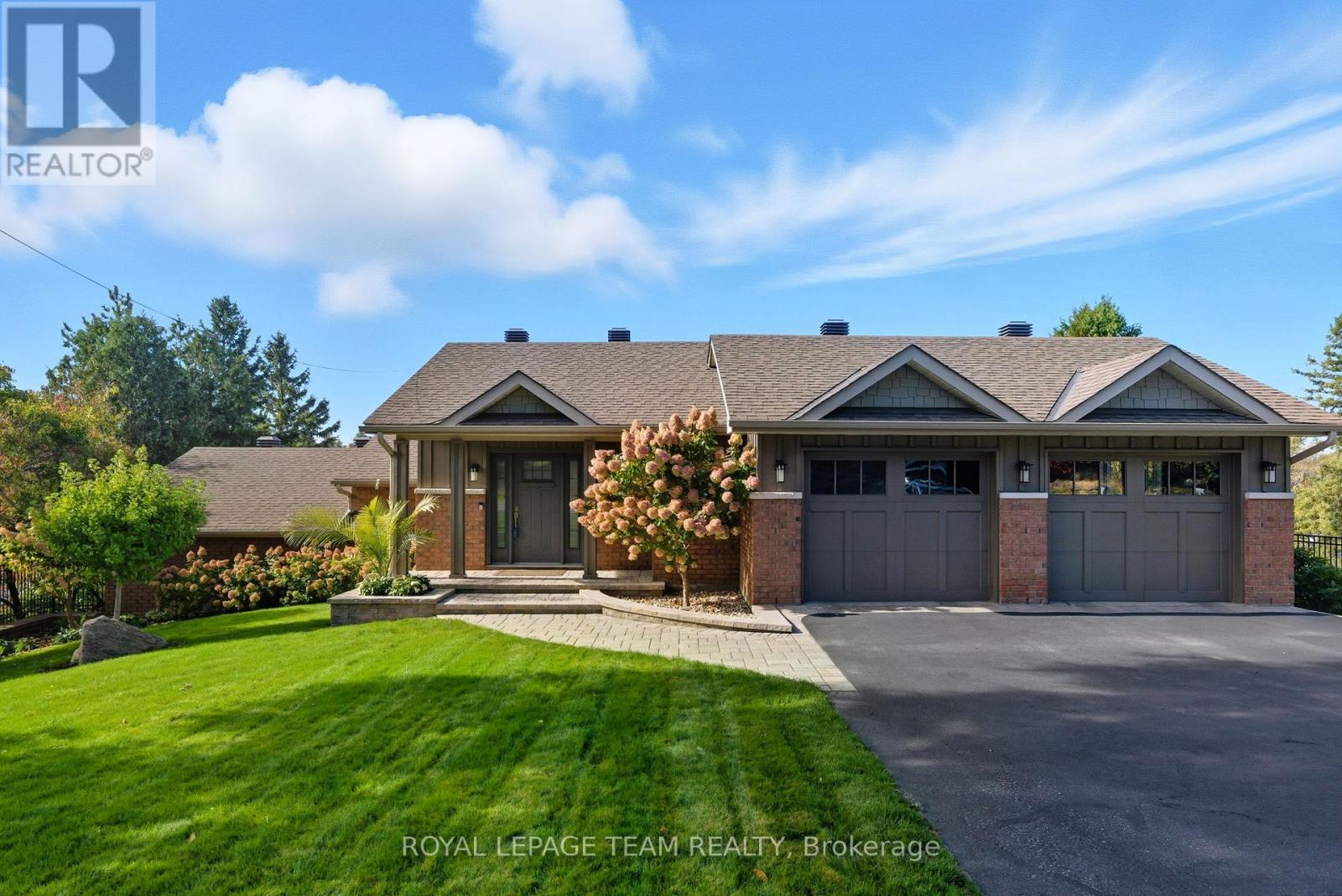 1142 River Road, Ottawa, Ontario  K4M 1B4 - Photo 3 - X12461670