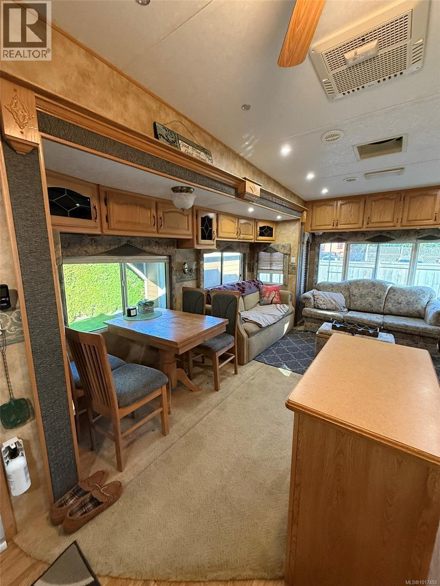 44 6050 Island Hwy, Qualicum Beach, British Columbia  V9K 2E1 - Photo 9 - 1017458
