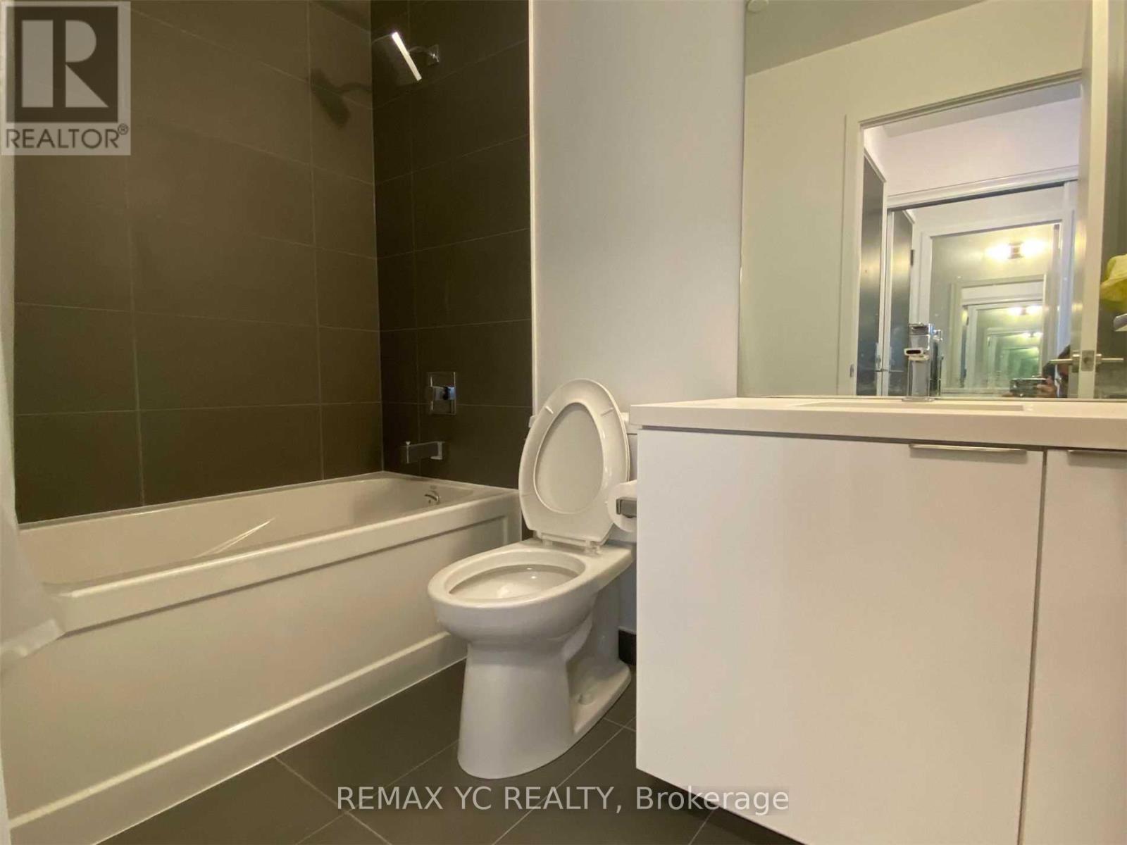 3206 - 8 Eglinton Avenue E, Toronto, Ontario  M4P 0C1 - Photo 15 - C12461686