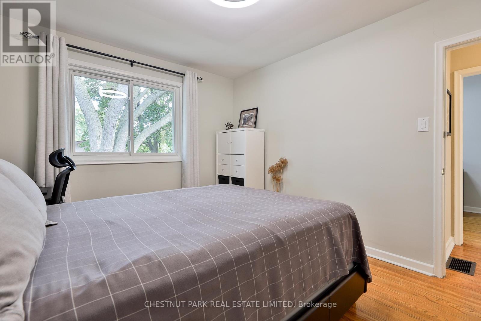 91 Tulane Crescent, Toronto, Ontario  M3A 2C2 - Photo 22 - C12461698