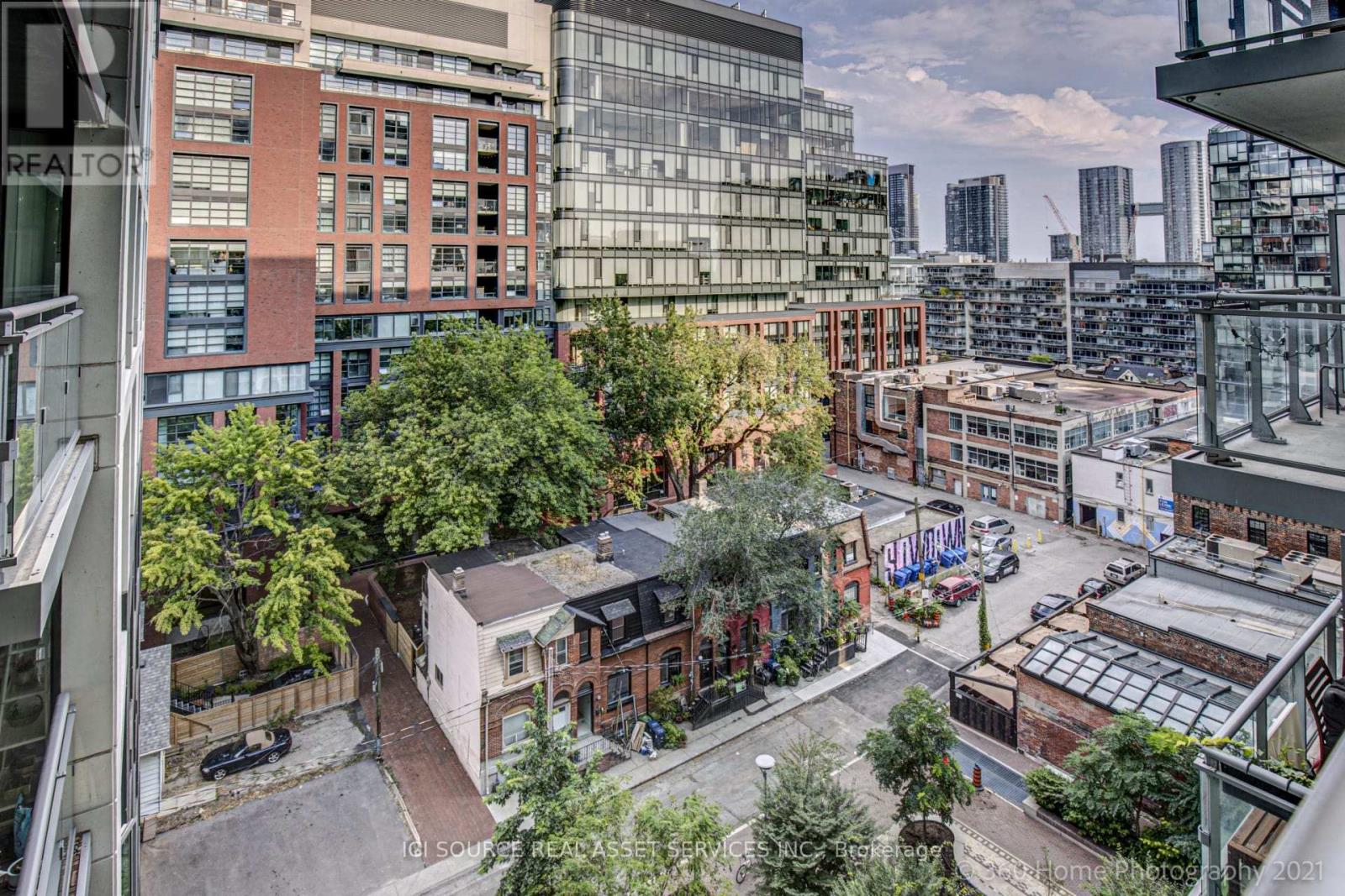 1020 - 525 Adelaide Street W, Toronto, Ontario  M5V 0N7 - Photo 19 - C12461712